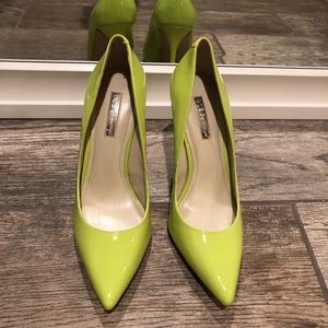BCBGeneration BCBC lime green heels